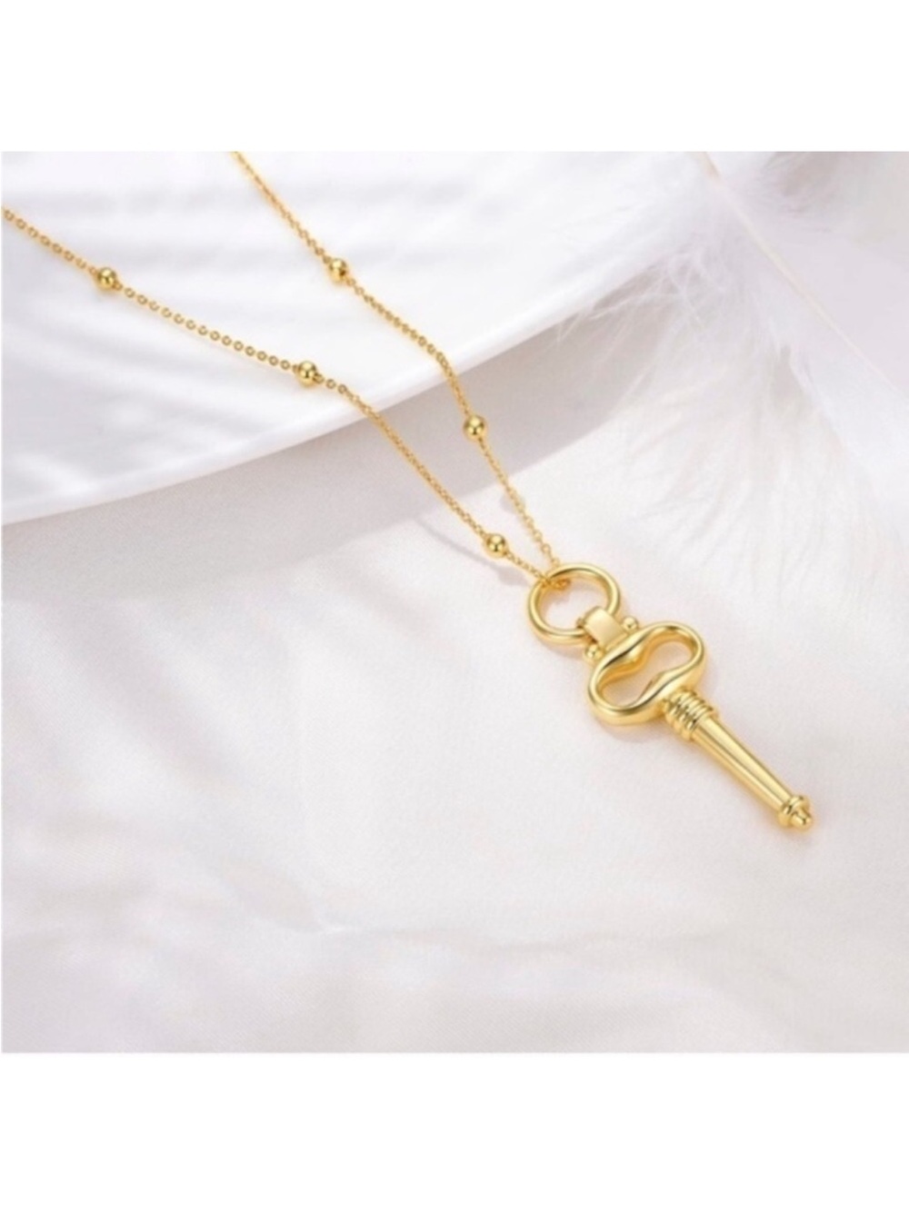 GOLD 18k Gold Plated Key Pendant Necklace new